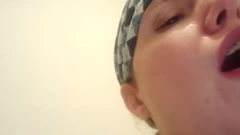 Snapshot of andreamartinssean2018 chatting on 05.22.26 andreamartinssean2018 online show from 05.22.26