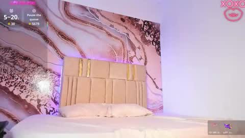 Hi im Tatty Heaven  online show from 02.22.25