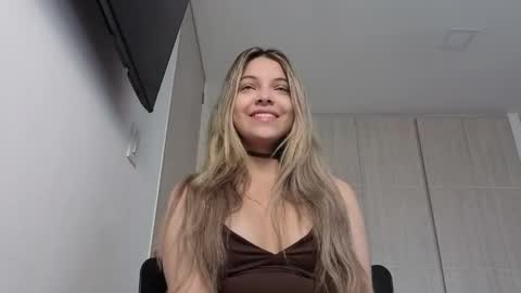 andreau 19 online show from 04.07.26