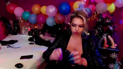 Snapshot of andreeajj chatting on 01.05.25 andreeajj online show from 01.05.25