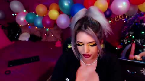 Snapshot of andreeajj chatting on 01.29.25 andreeajj online show from 01.29.25