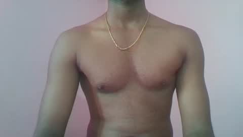 andres01_ online show from 10.15.25