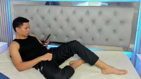 IM ANDRES online show from 04.30.26