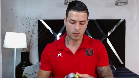 insta andres clark  online show from 03.06.25