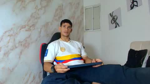 andres_stud online show from 01.13.26
