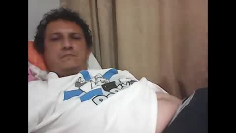 andresfloga online show from 10.27.25