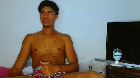 Snapshot of andreswj_bigcock20 chatting on 10.07.25 andreswj bigcock20 online show from 10.07.25