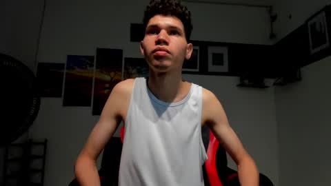 andrew_2811 online show from 09.23.25