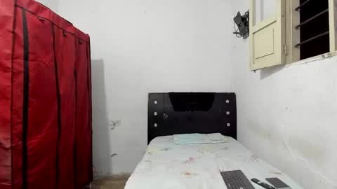 andrew_2811 online show from 05.12.26