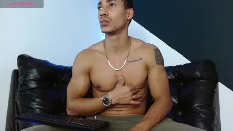 Snapshot of andrew_ag chatting on 09.30.25 Andrew G online show from 09.30.25