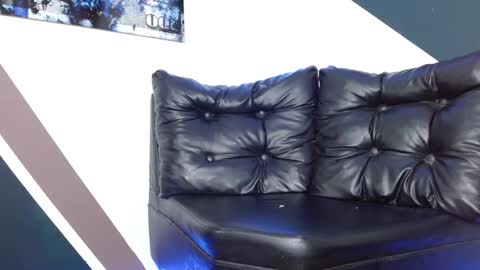 Snapshot of andrew_ag chatting on 10.18.25 Andrew G online show from 10.18.25