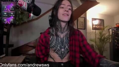 Snapshot of andrew_round chatting on 02.26.26 andrew_round online show from 02.26.26