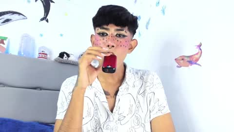 Snapshot of andrew_uwu_ chatting on 12.23.24 ANDREW independent model online show from 12.23.24