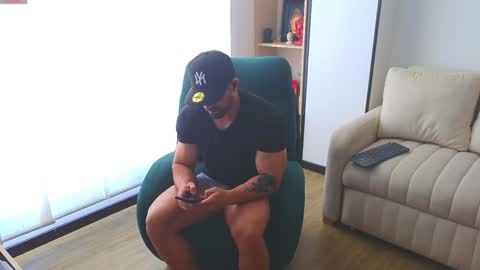 Andrew online show from 01.12.25