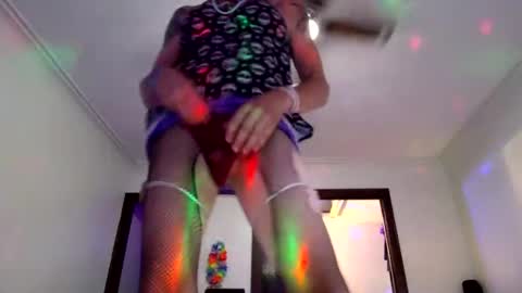 andrewgennie online show from 10.22.25