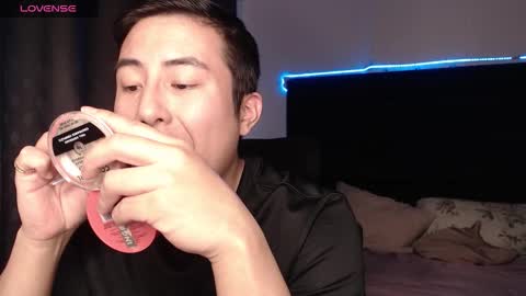 andrewmhilton_ online show from 01.11.26