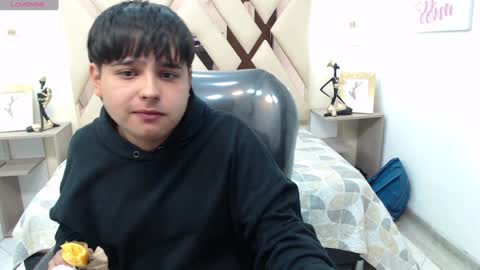 ANDREW online show from 01.08.25