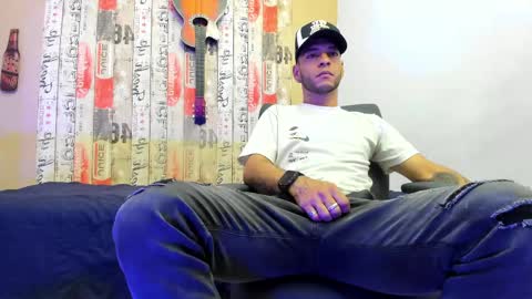   online show from 03.09.25