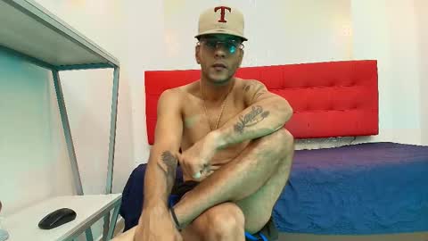   online show from 09.11.25