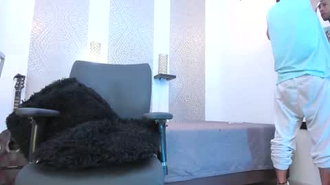   online show from 09.14.25