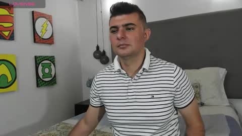 andrhes muller online show from 04.26.26