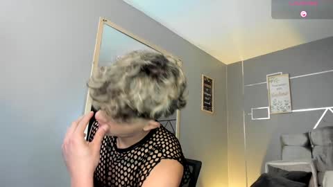      online show from 02.03.25