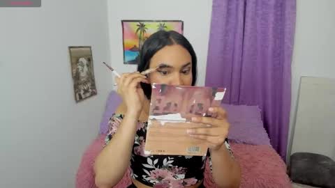 Snapshot of andrys_hot chatting on 10.21.25 Andrys online show from 10.21.25