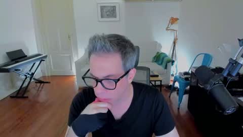 Snapshot of andy0pandi chatting on 12.05.24 Andrew online show from 12.05.24