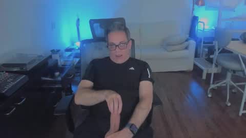 Snapshot of andy0pandi chatting on 02.11.26 Andrew online show from 02.11.26