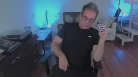 Andrew online show from 04.12.26