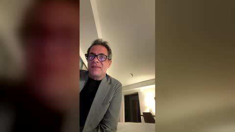 Snapshot of andy0pandi chatting on 05.19.26 Andrew online show from 05.19.26