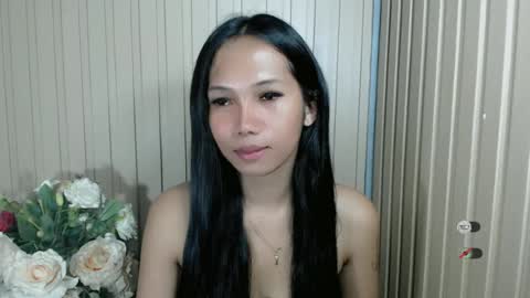Snapshot of andy_coco chatting on 06.25.26 Kisha online show from 06.25.26
