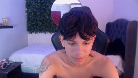 Snapshot of andy_dan1 chatting on 02.24.25 andy_dan1 online show from 02.24.25