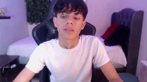 Snapshot of andy_dan1 chatting on 02.26.25 andy_dan1 online show from 02.26.25