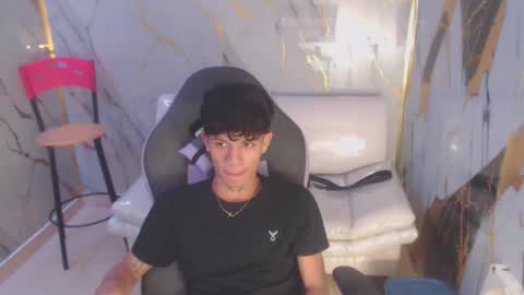 Snapshot of andy_dan1 chatting on 10.16.25 andy_dan1 online show from 10.16.25