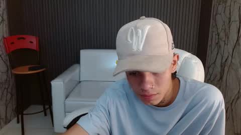 Snapshot of andy_dan1 chatting on 10.23.25 andy_dan1 online show from 10.23.25