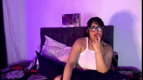 Snapshot of andy_emily chatting on 02.27.26 andy_emily online show from 02.27.26