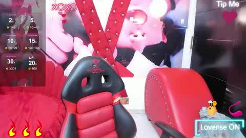 Snapshot of andy_staar18 chatting on 11.12.25 andy online show from 11.12.25