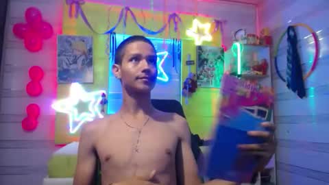 Snapshot of andy_staar18 chatting on 02.04.26 andy online show from 02.04.26