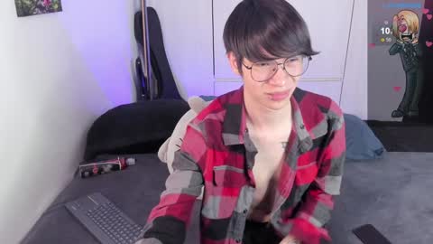 Snapshot of andy_twiink chatting on 01.05.25 twx Andy twink3 online show from 01.05.25