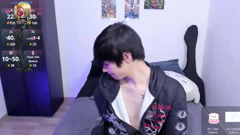 Snapshot of andy_twiink chatting on 02.16.25 twx Andy twink3 online show from 02.16.25