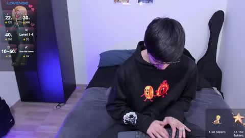 Snapshot of andy_twiink chatting on 02.22.25 twx Andy twink3 online show from 02.22.25