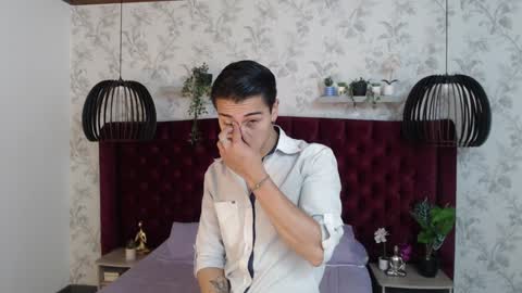 Andy Joy  online show from 01.22.25