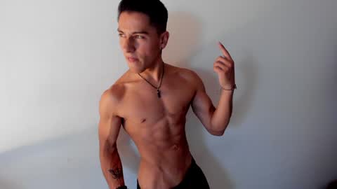 Andy Joy  online show from 02.02.25