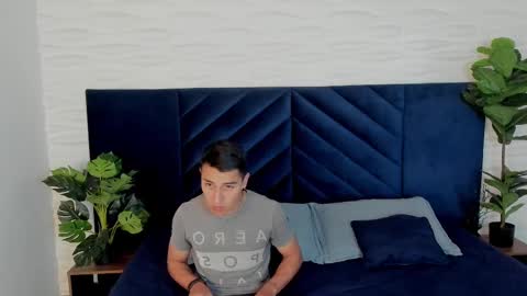 Andy Joy  online show from 02.12.25