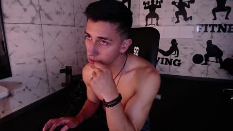 Andy Joy  online show from 03.03.25