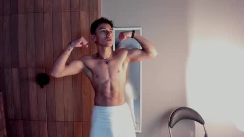 Andy Joy  online show from 03.06.25