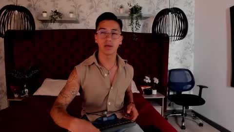 Andy Joy  online show from 09.24.25