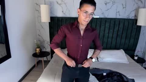 Andy Joy  online show from 09.26.25