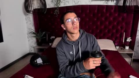 Andy Joy  online show from 03.10.26